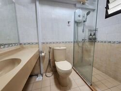 Blk 202A Compassvale South Gate (Sengkang), HDB Executive #632331281